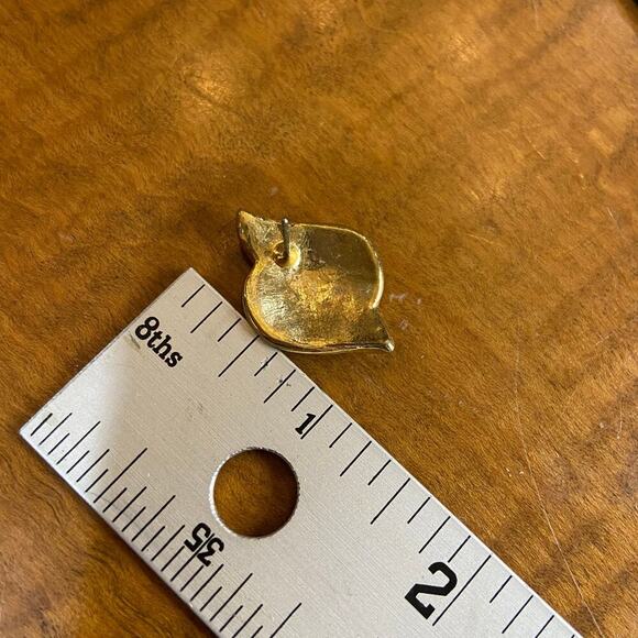 Vintage‎ Emrold Green Earrings gold tone Studded - Picture 5 of 5